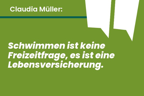 260427 Claudia Schwimmen 3